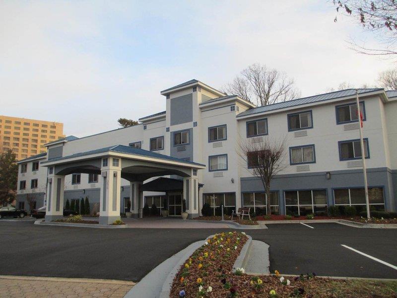 Western Gwinnett Center Hotel 3*